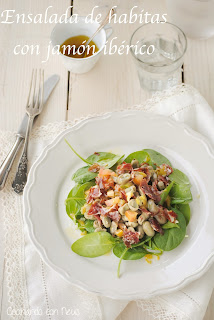 Ensalada de habitas y jamón ibérico con mostaza a la miel Ensalada de habitas y jamón ibérico con mostaza a la miel