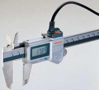 Digimatic caliper for measuring and exporting data.