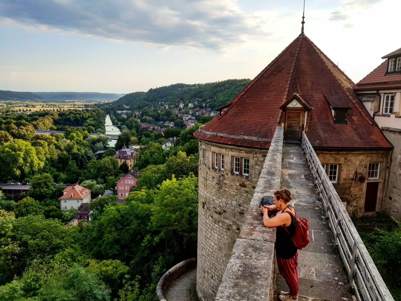 Hosts Cyberspace Computing