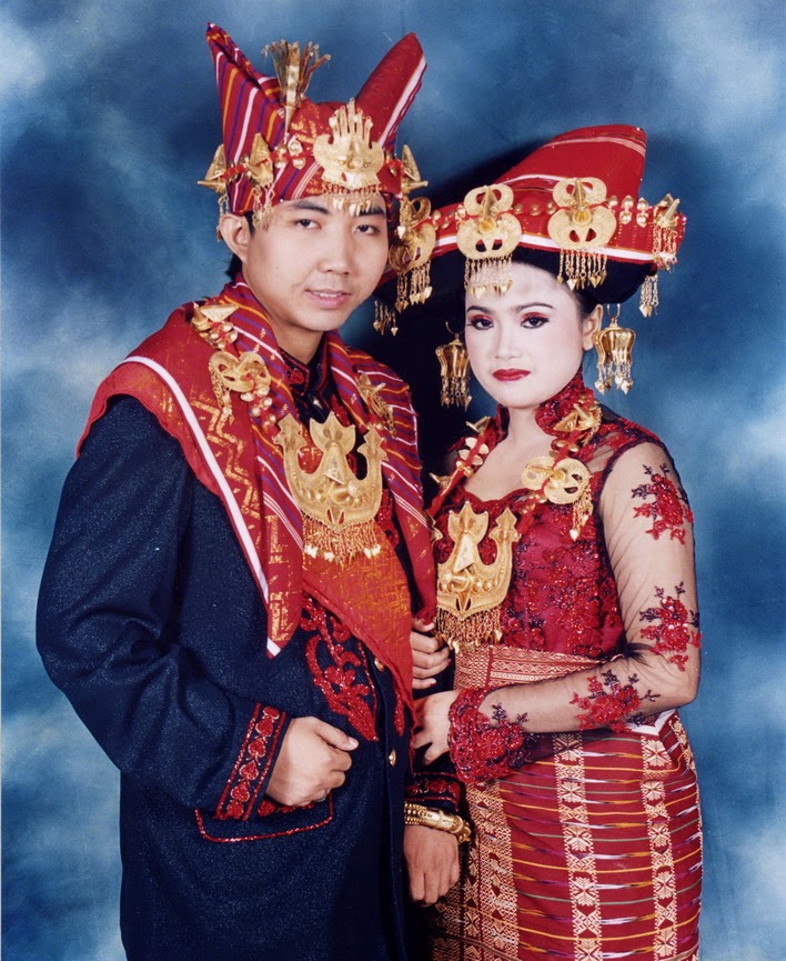 Kumpulan Foto Model Baju Kebaya Pengantin Batak Trend Kumpulan Foto Model Baju Kebaya Pengantin Batak Trend