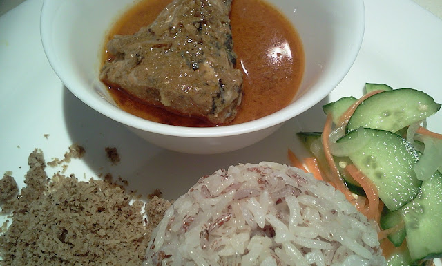 Resepi Nasi Hujan Panas Dan Daging Masak Hitam - Soalan 75