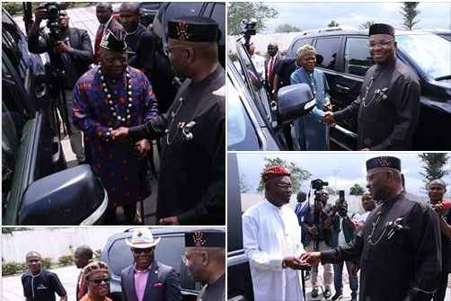 Akwa Ibom State Governor Surprise 7 Traditional Rulers With Brand New Toyota Land Crusier Prado SUV jeep Each