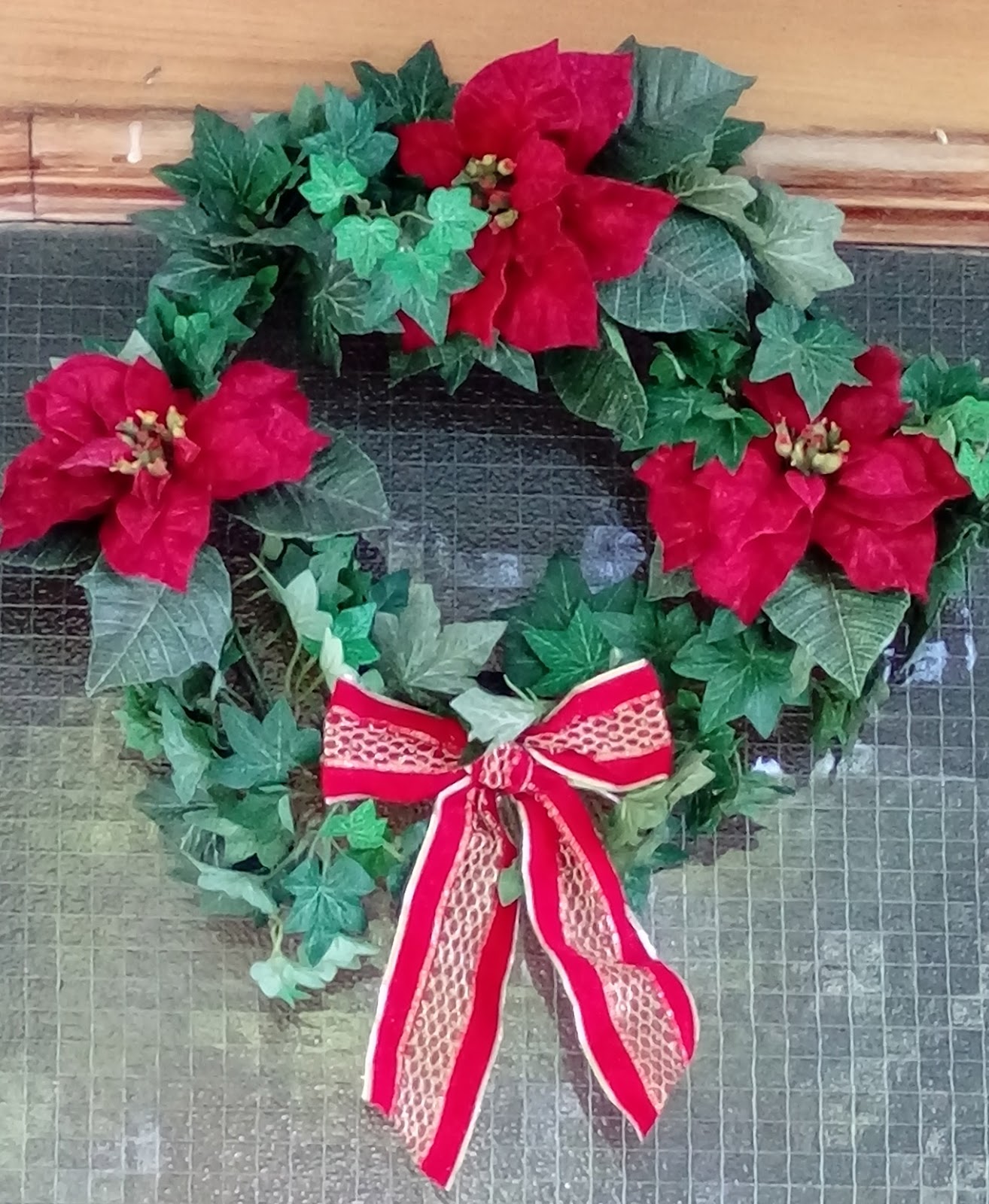 Rose Christmas preparations