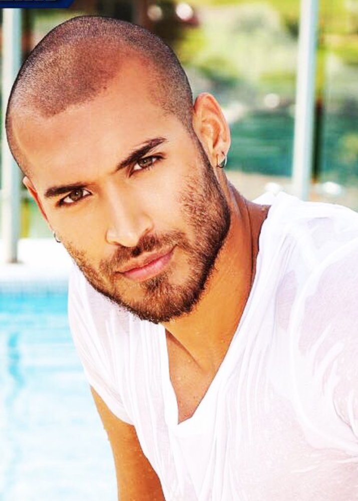 Édgar Vittorino movies list and roles (Totally Completely Fine - Season