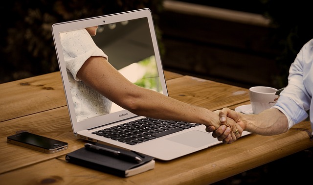 5 Ide Bisnis Online Yang Dapat Anda Kerjakan Mulai Besok 5 Ide Bisnis Online Yang Dapat Anda Kerjakan Mulai Besok