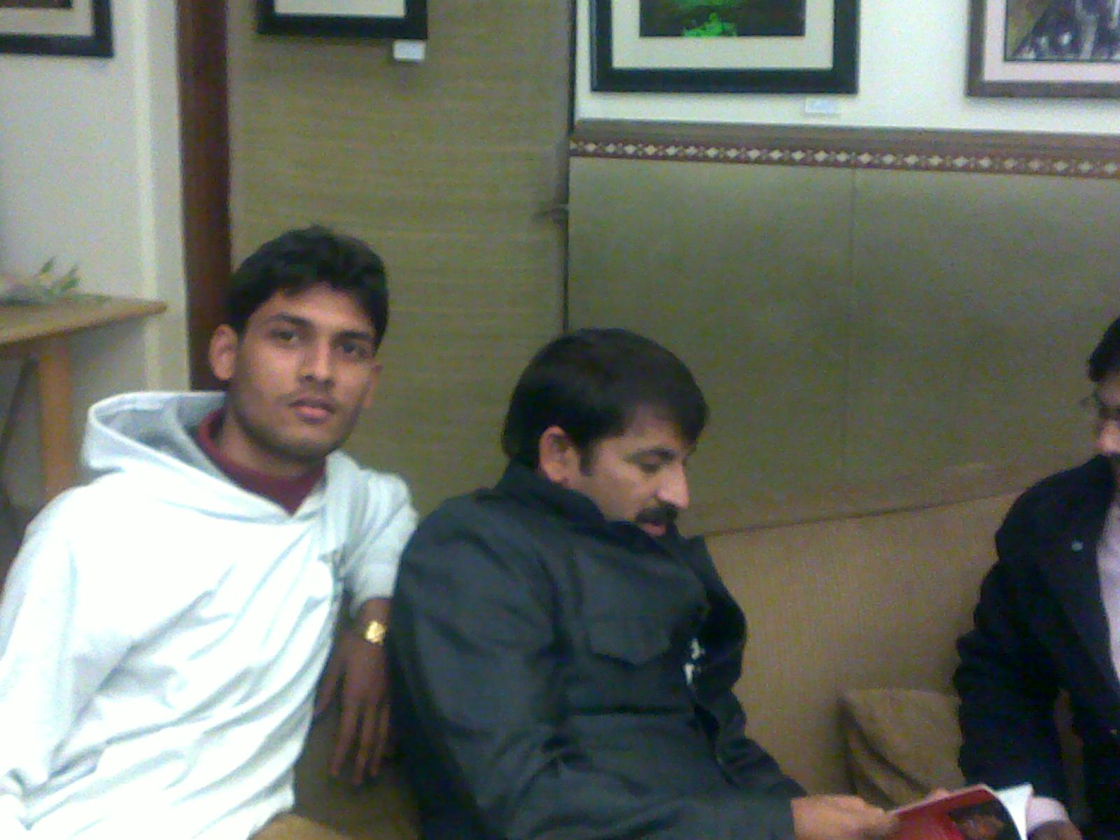 Anshu Dikshant with Bhojpuri Stars