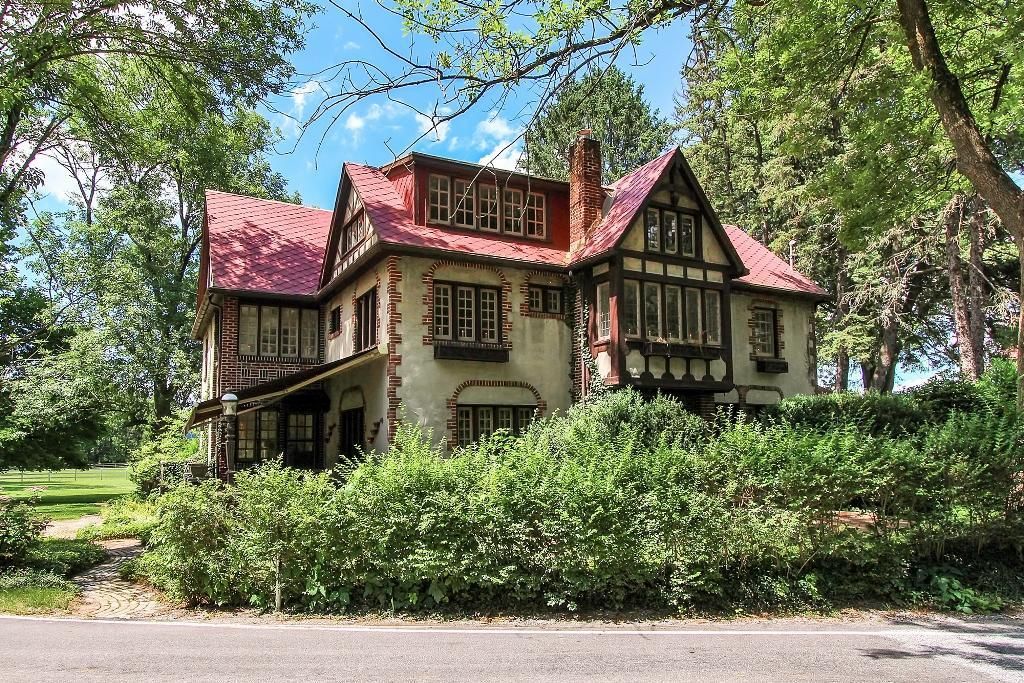 Sweet House Dreams 1780 Timber Frame Manor and Farm in Hellam