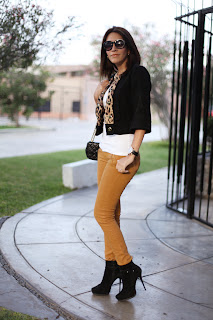http://2.bp.blogspot.com/-Slx94l0siQs/UZmBEEj-k6I/AAAAAAAAUYs/ca5OytO71MI/s1600/mustard+jeans+fashion+blogger.jpg