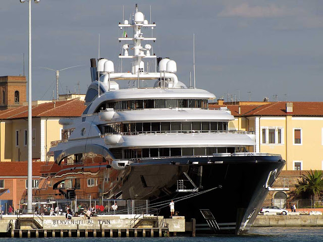 Serene superyacht, IMO 1010090, port of Livorno