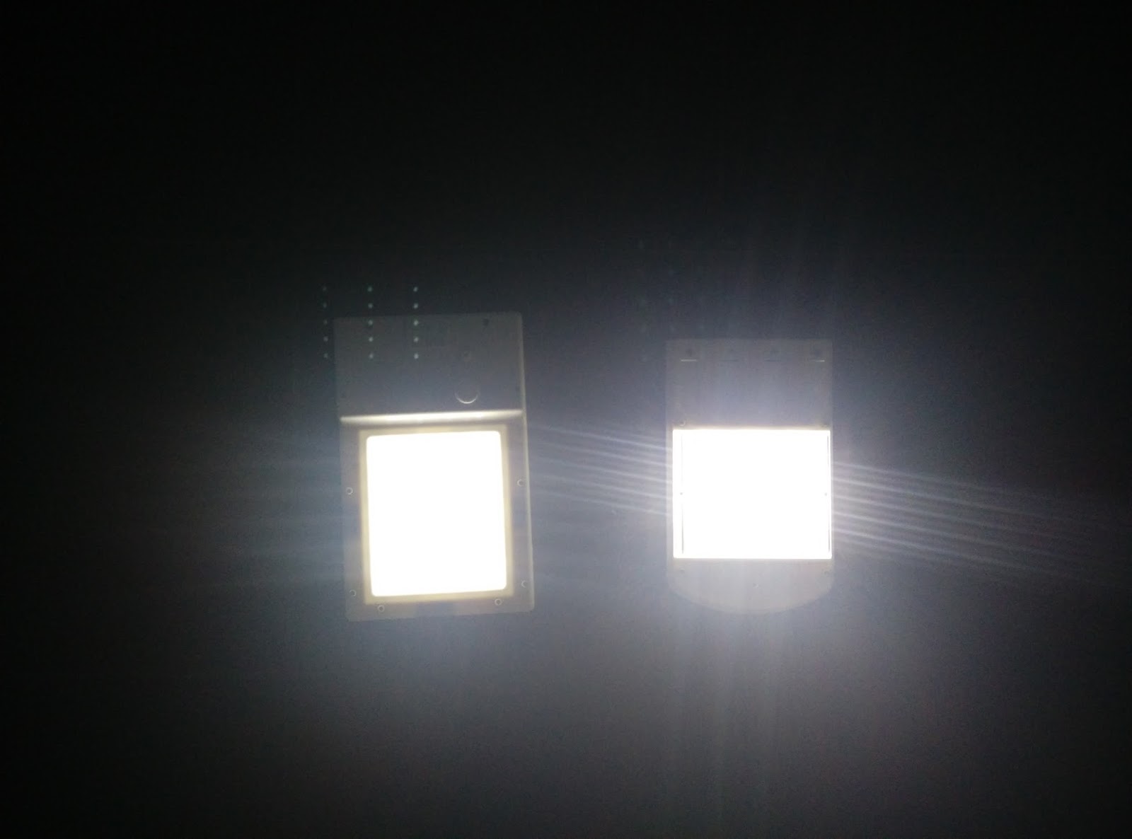 Super Bright Led Sensor Solar Wall (end 12/27/2018 3:15 PM)