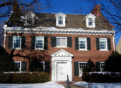 Real Estate and Refinement: Go Colonial!