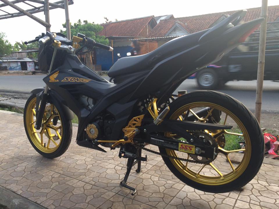 Modifikasi Honda Sonic 150R Keren