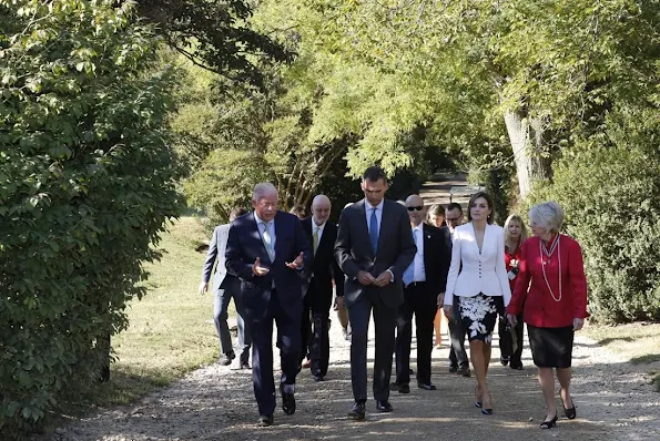 King Felipe VI of Spain and Queen Letizia of Spain visits the first President of the US George Washington's Mount Vernon