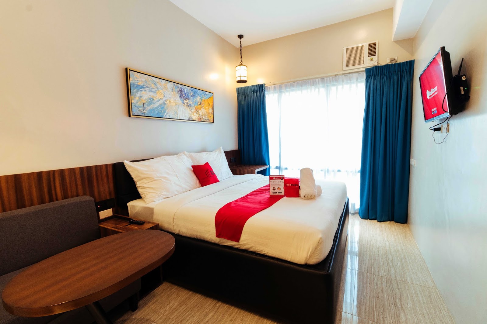 RedDoorz Hotel Booking Site Expands In The Philippines The Filipino