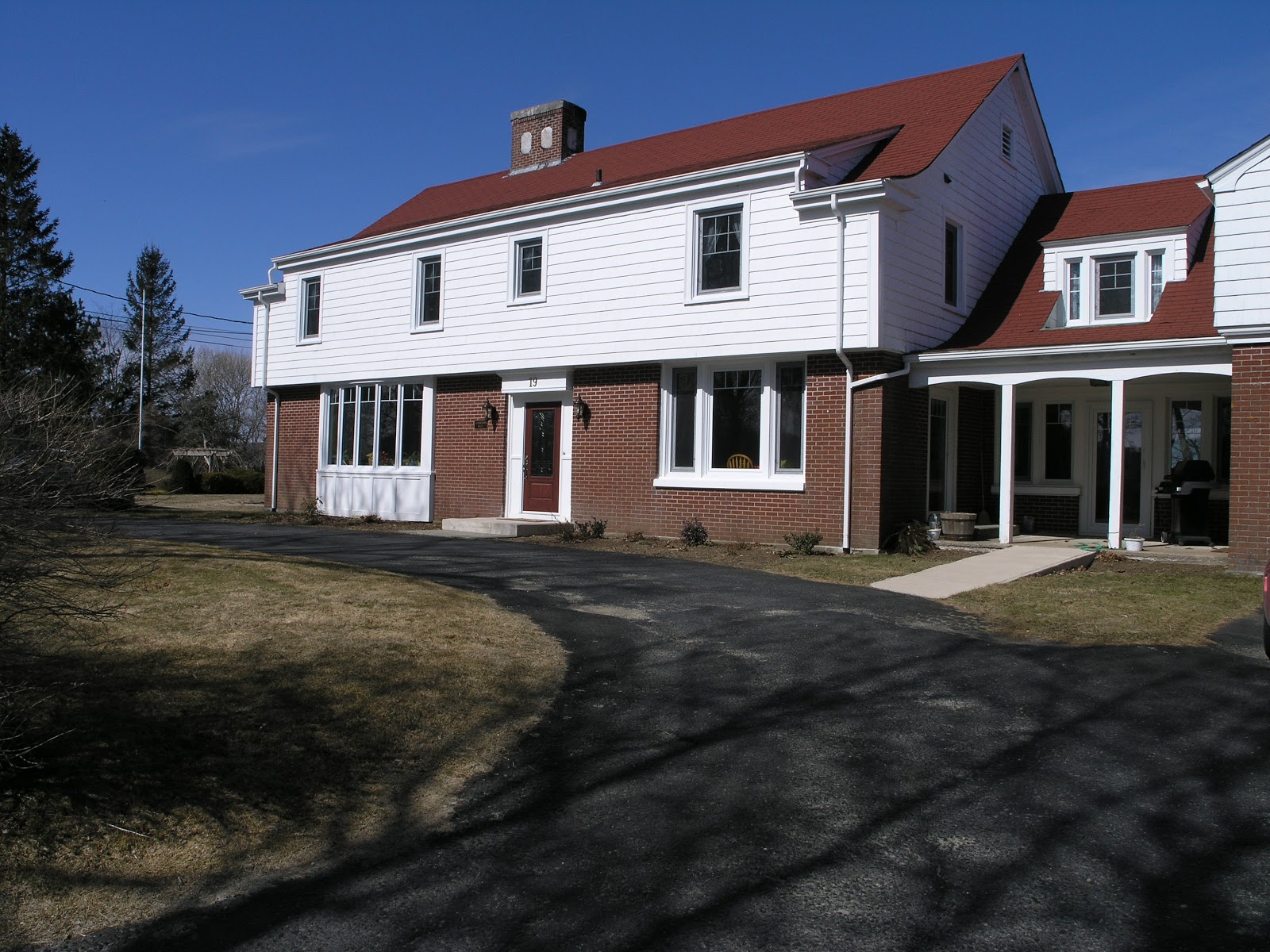 Retire from the usual in Liverpool, Nova Scotia March 2011