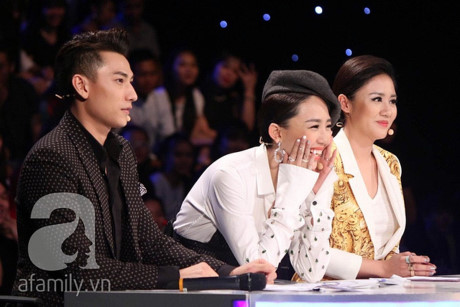 Bat ngo voi su lot xac cua cau be ngheo thi Vietnam Idol Kids - Anh 5