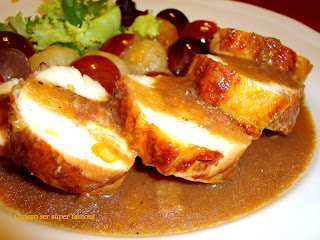  http://cosas-mias-y-demas.blogspot.com.es/2013/09/pechuga-de-pollo-con-salsa-de-uvas.html