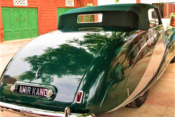 See What It Takes To Maintain The Rolls Royce Of The Emir Of Kano Naijaloaded