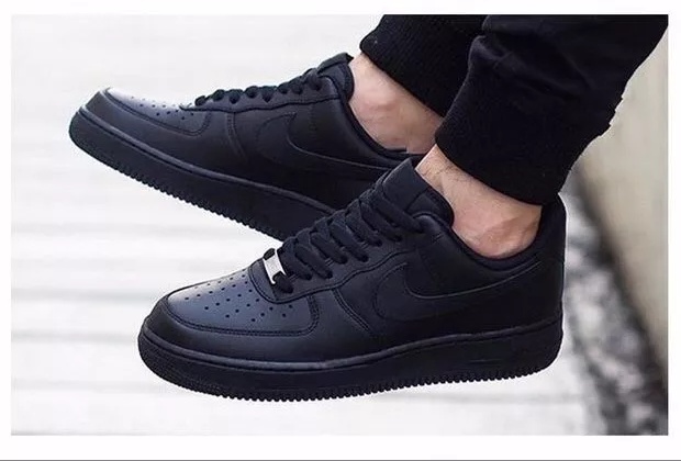 kicks air force 1