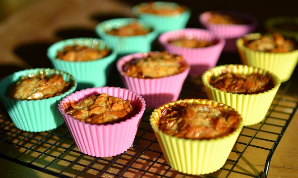 Bienenstich-Muffins mit Vanillecreme - Gastbeitrag: Frau Zuckerfee ...