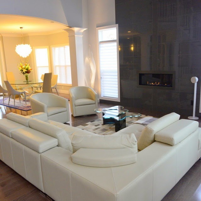 Contemporary Living Room Sectional Sofa