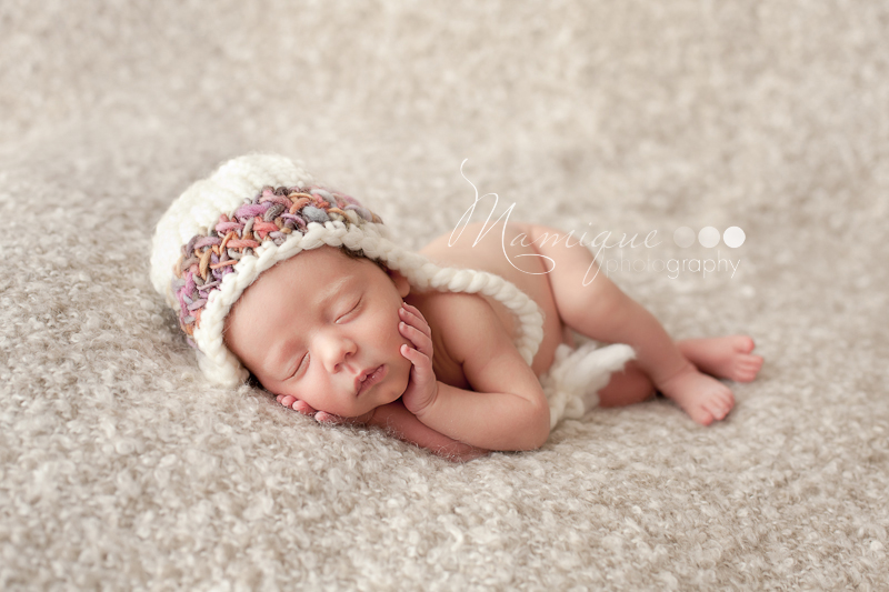 Infant girl in beautiful hat - Lowermainland Photographer