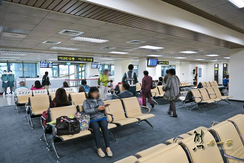 馬祖之旅｜在台北松山機場搭機等了半天才起飛出發的難忘經驗全記錄