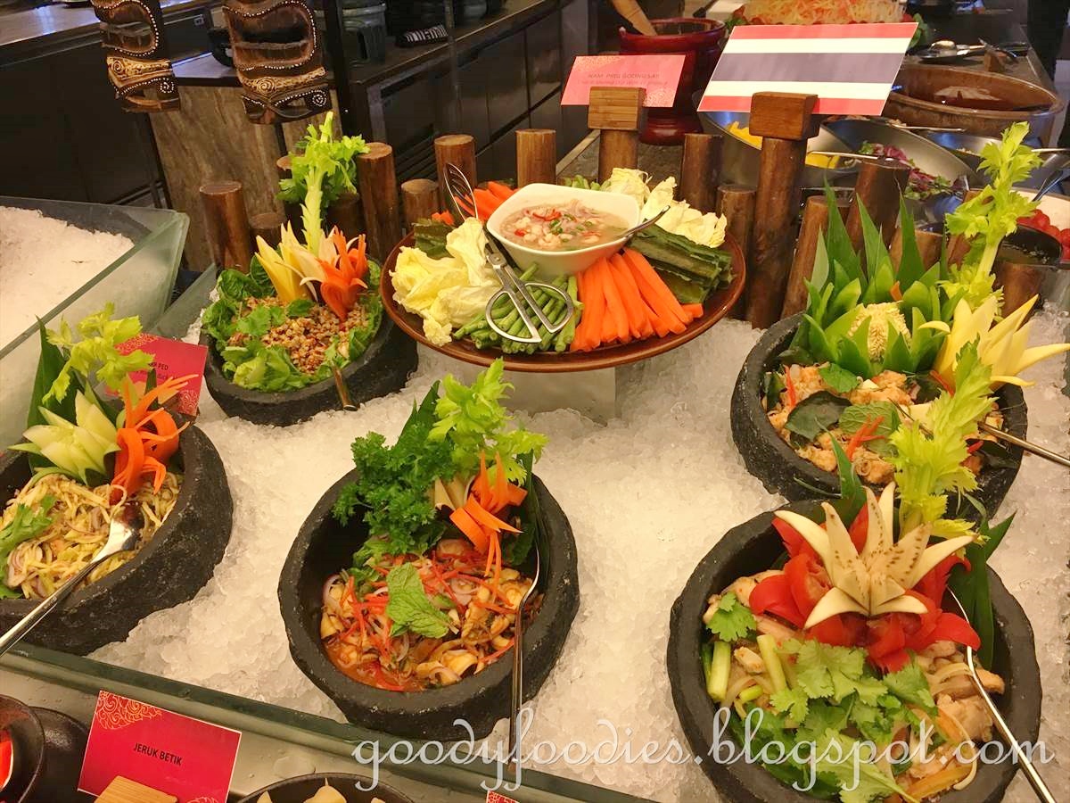 GoodyFoodies: Absolute Thai Buffet Dinner @ Makan Kitchen, DoubleTree