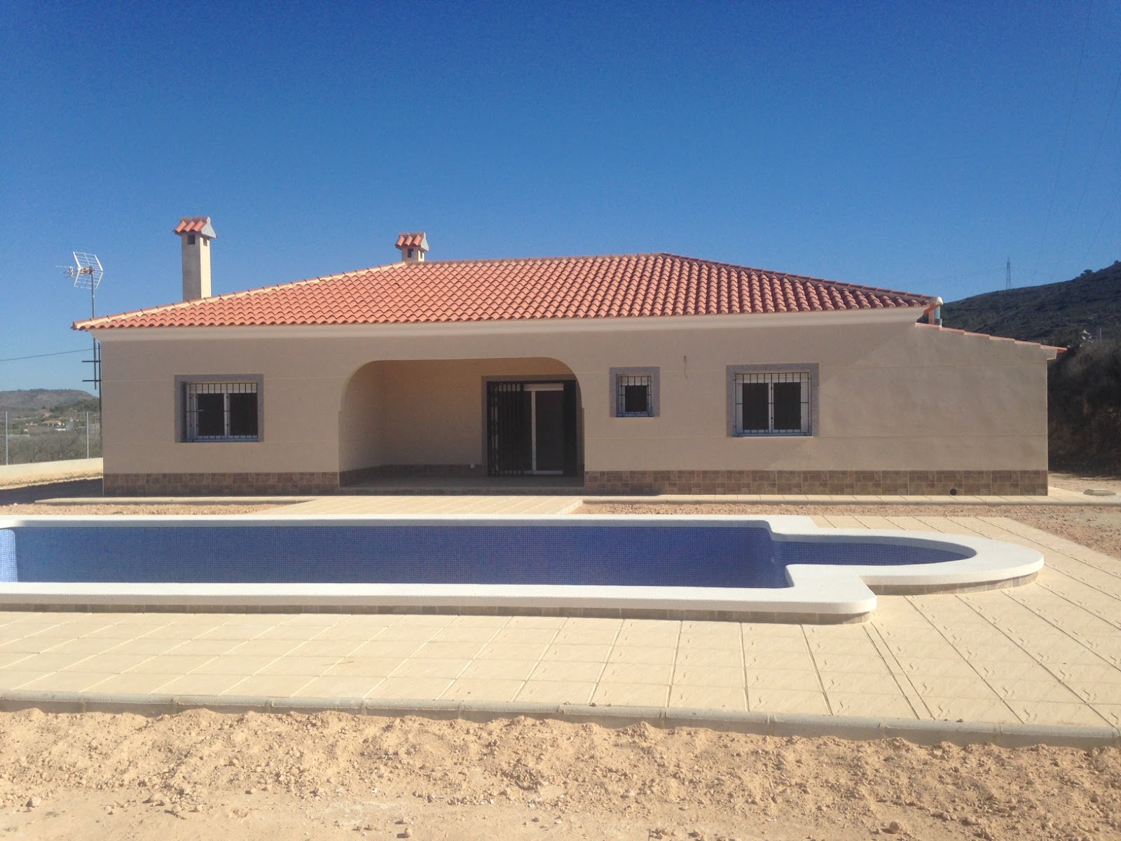Alicante Maravillas, your real estate agent in Hondon Valley Brand New