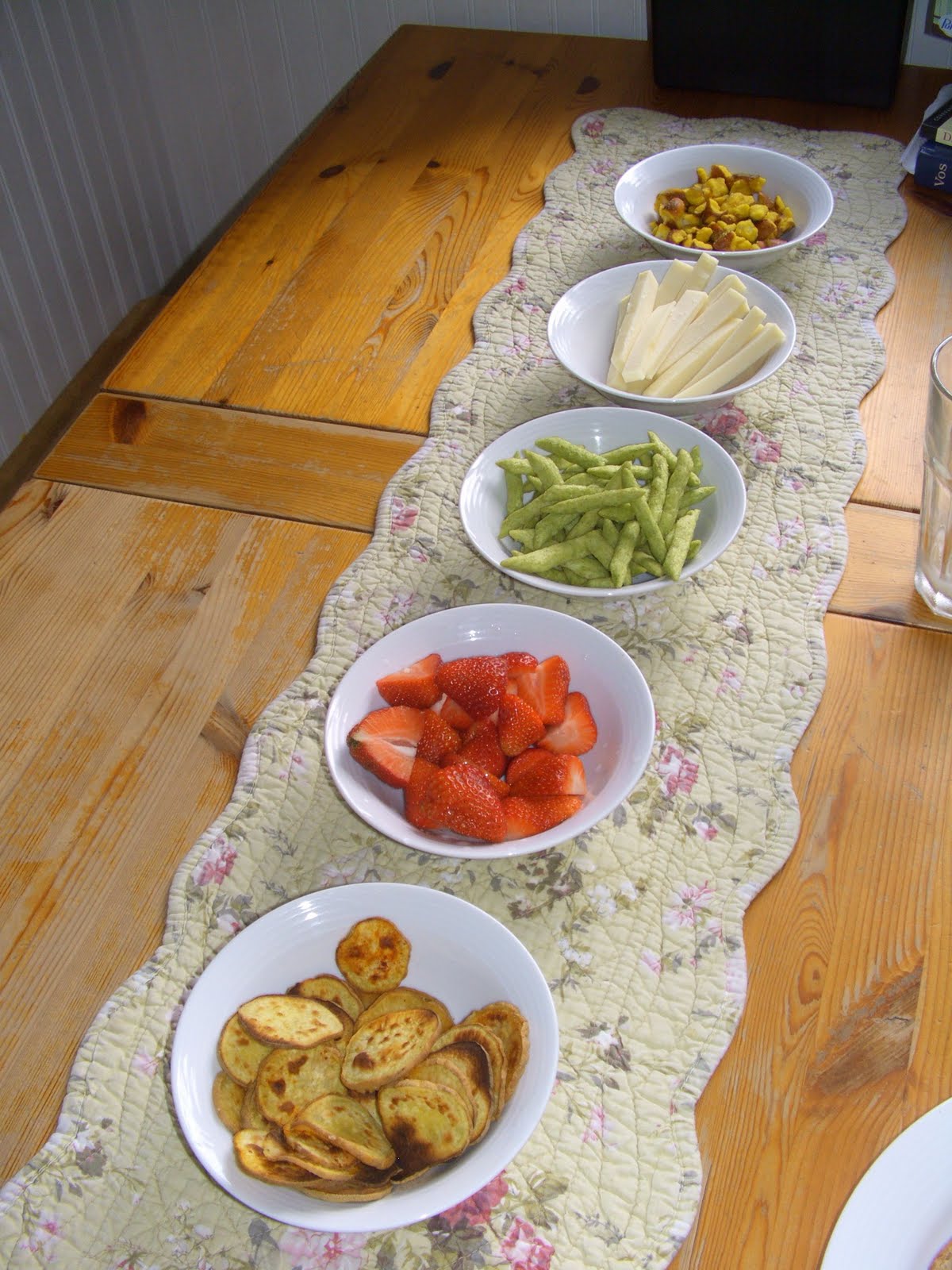 With Great Joy "Snacky lunch"