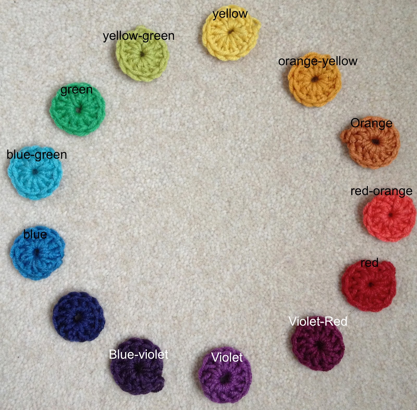 hazeybee Crochet colour wheel