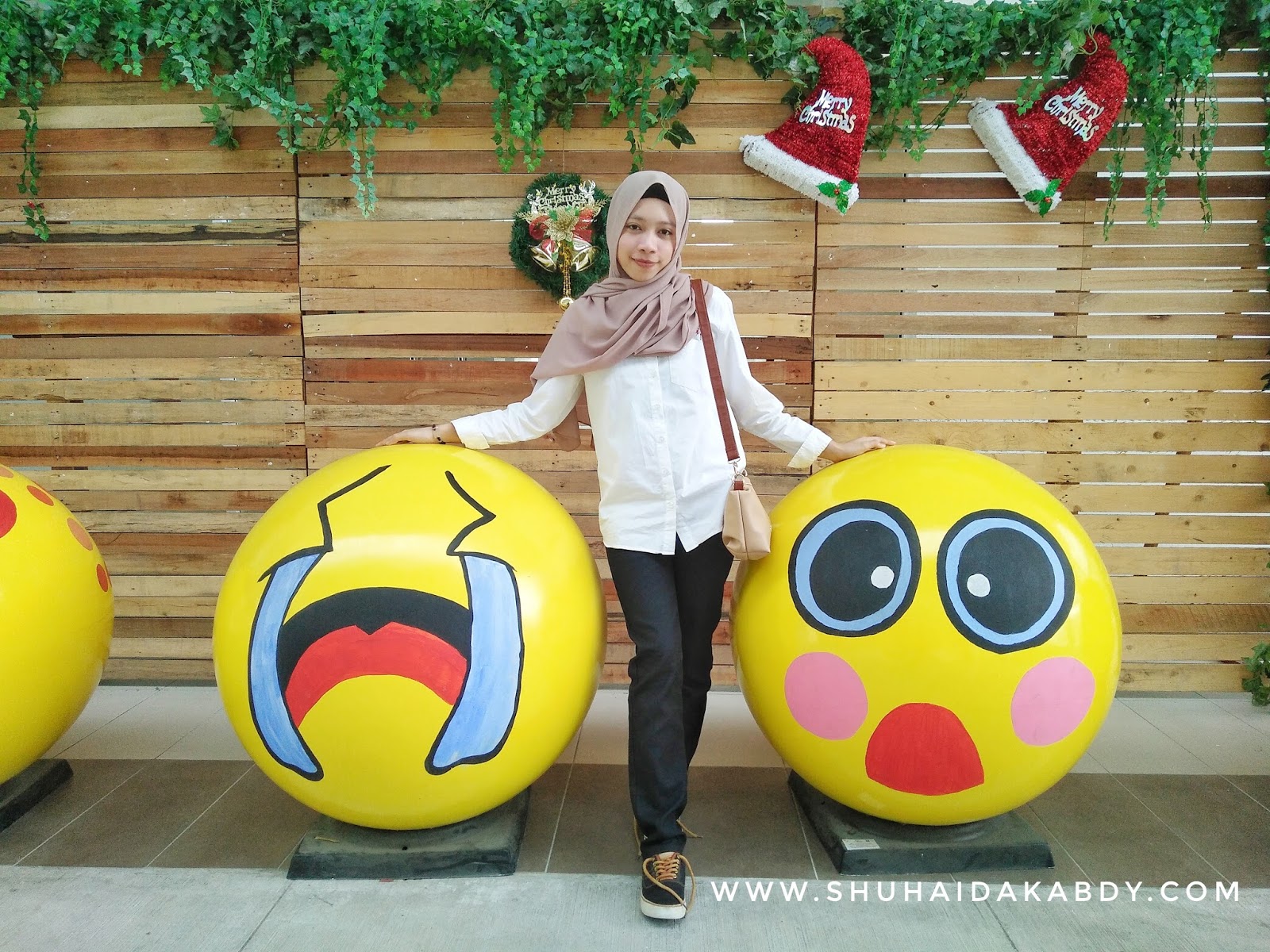Bergambar di Anggun City Rawang Bergambar di Anggun City Rawang