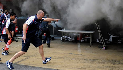 f1 hellenic fan club - GP Ισπανίας: Στάχτη και Μπούρμπερη το γκαράζ της Williams