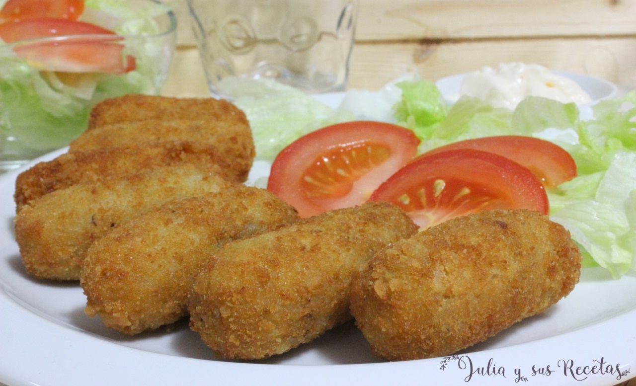 JULIA Y SUS RECETAS CROQUETAS DE POLLO. Restos de carne de cocido