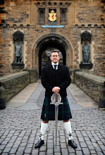 BRUCE CAMPBELL IN A KILT