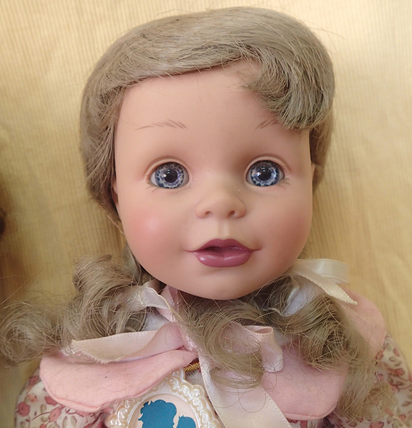 Poppy and the Giant Doll Collection Refresh Baby So Beautiful