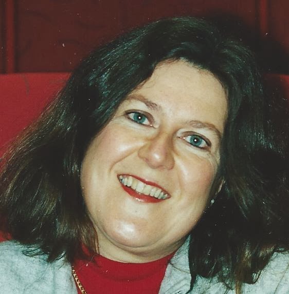 Yvonne Lund
