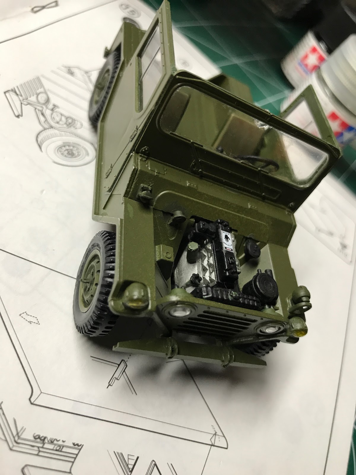 Plum Bob Scale Model Review M151A2 Hardtop with Trailer by Academy