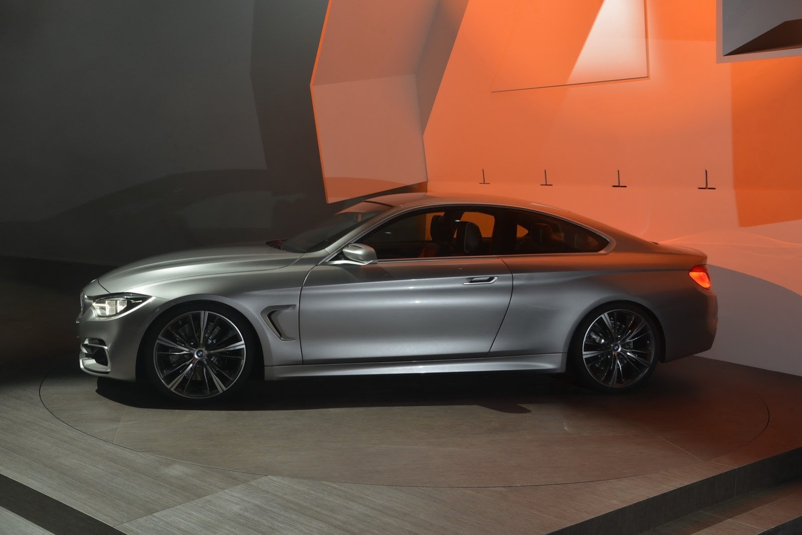 BMW 4-Series Document Allegedly Confirms Production Dates and Engine