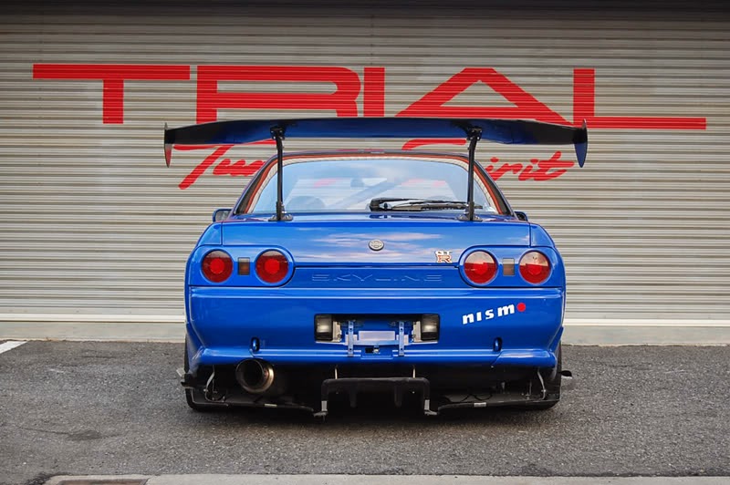 Old but very gold: Trial Tuning Spirit Skyline GT-R R32 - Throttle Addicted