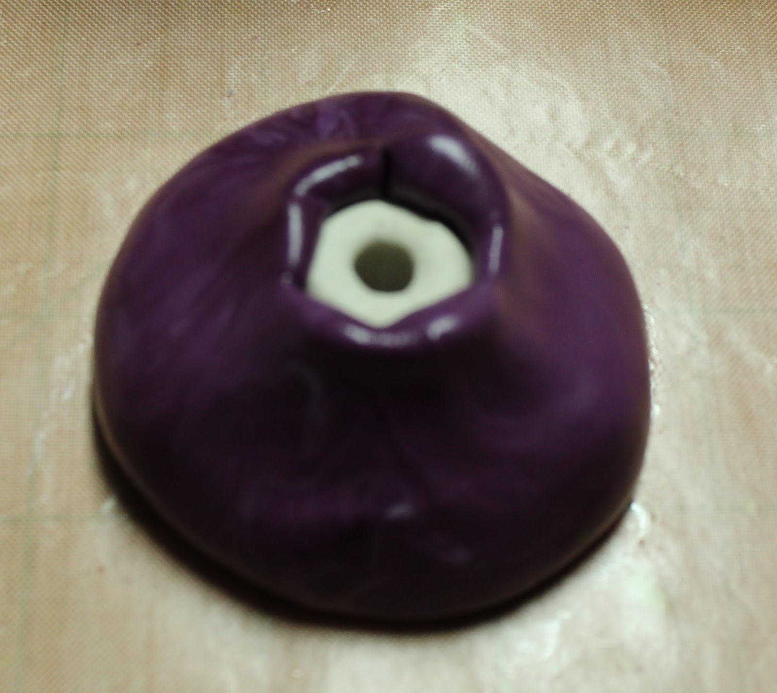 Resin Crafts Creating Molds for Knobs with Silicone Putty