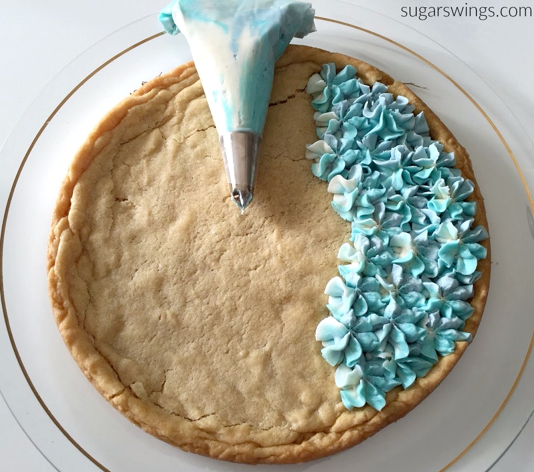 Sugar Swings! Serve Some Hydrangea Sugar Cookie Cake
