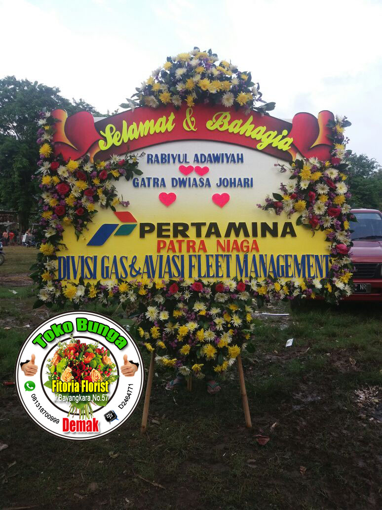 KATALOG / CONTOH KARANGAN BUNGA