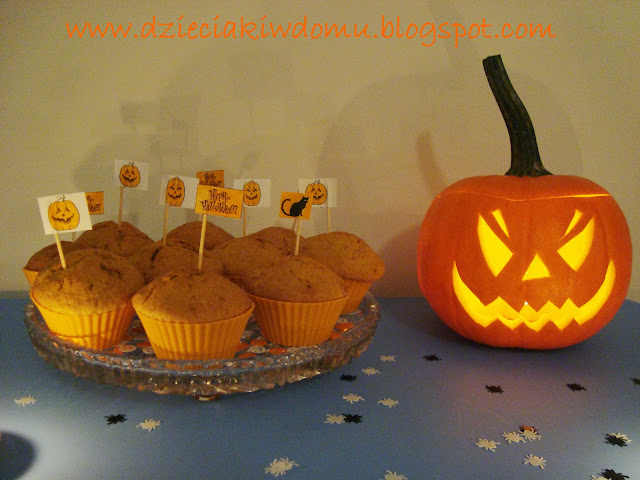 dyniowe muffinki na halloween