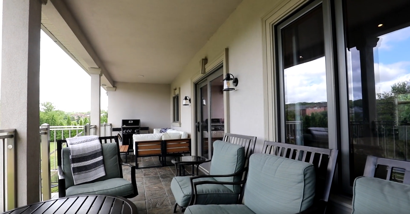 High-End Home Interior Design Tour vs. 211 Town Line Road Barrie, ON - Sotheby's International Realty Canada