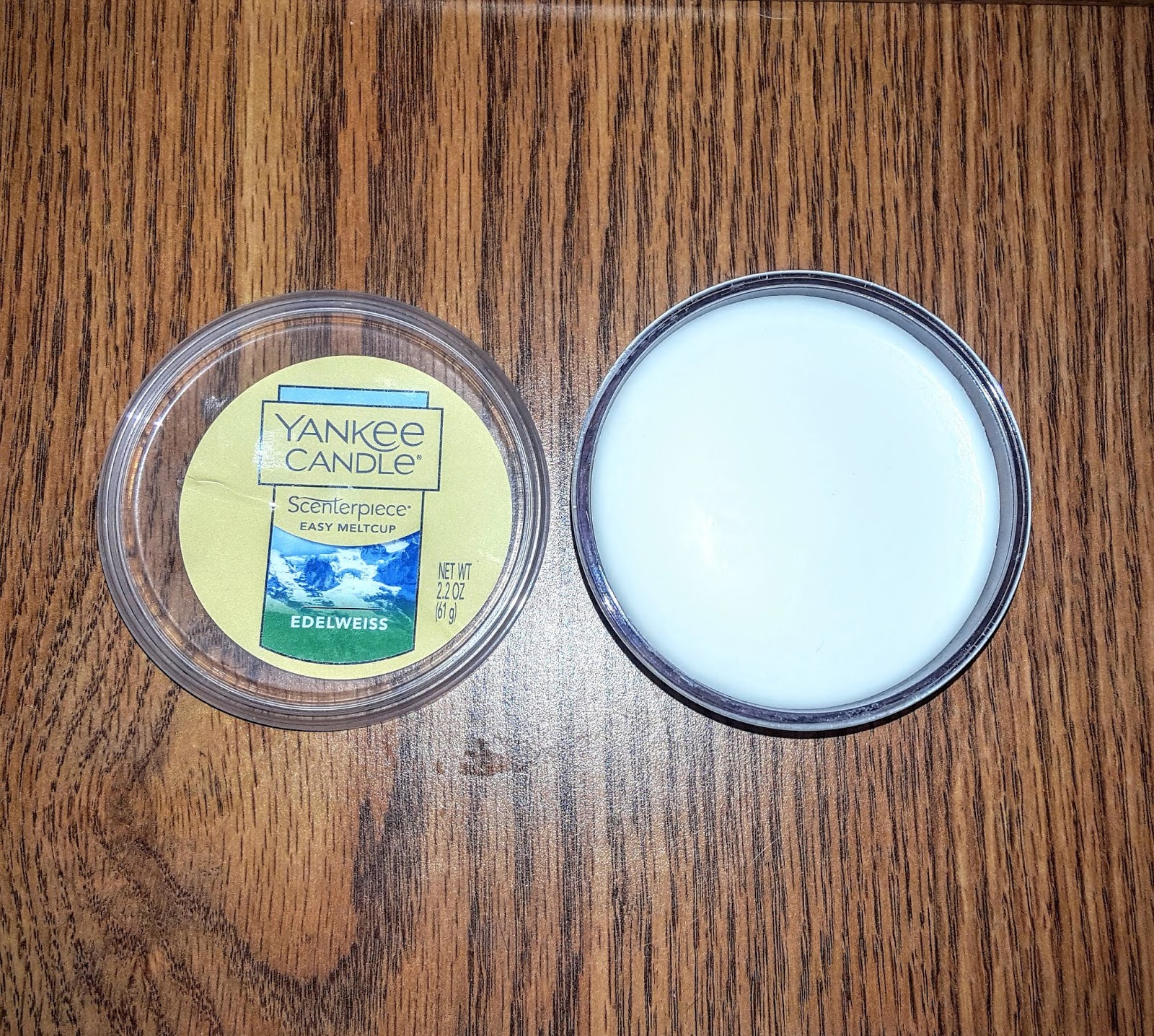 Smell This Yanee Candle Review EDELWEISS Easy Melt Cup