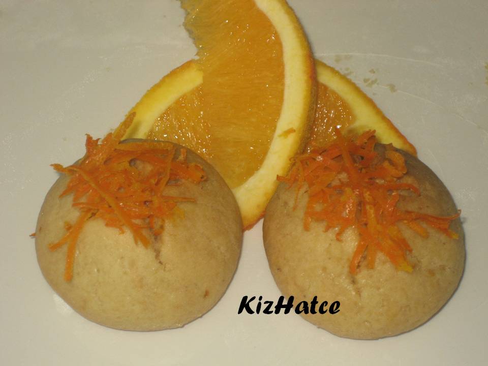 KİZHATCE MUTFAKTA PORTAKALLI ISLAK KURABİYE