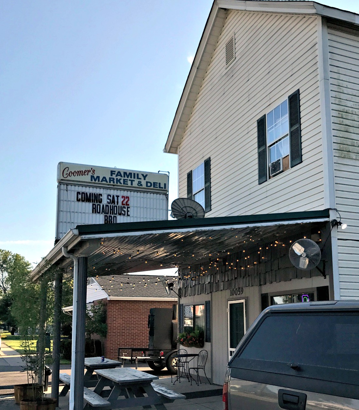 Restaurant Review Roadhouse BBQ Pleasant Plain, OH The Food Hussy!