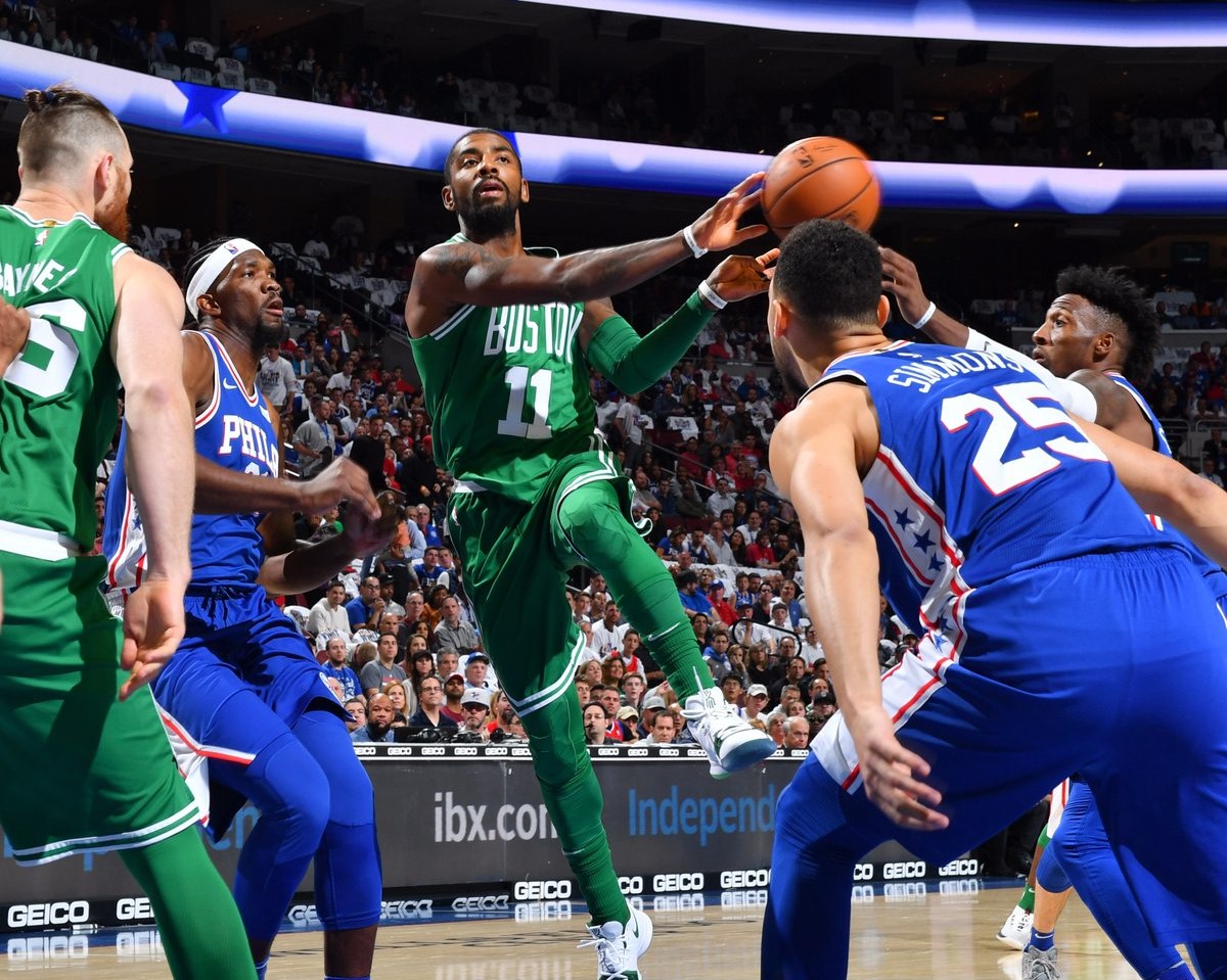 Celtics survive sloppy showing, defeat the Philadelphia 76ers 102-92