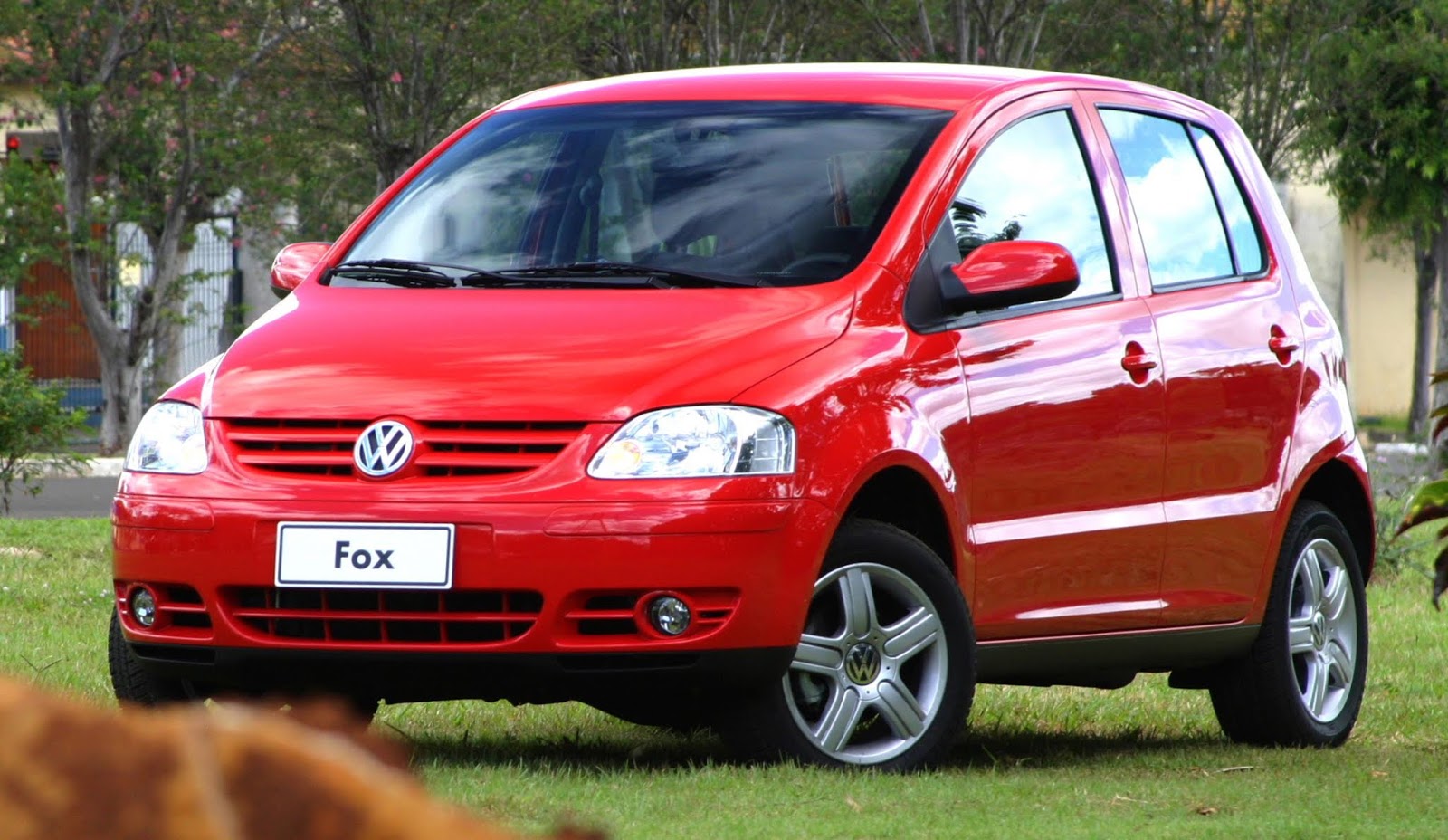 Fox 1 6. Фольксваген Фокс. VW Fox 2007. Фольксваген Фокс красный. VW Fox 00816.